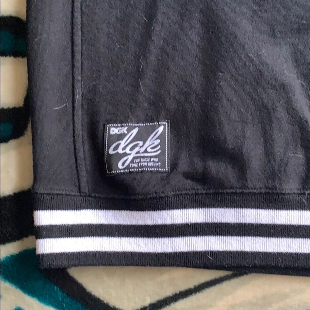 DGK “Risk Takers” Crewneck - RARE mid-2010’s - Picture 3 of 4